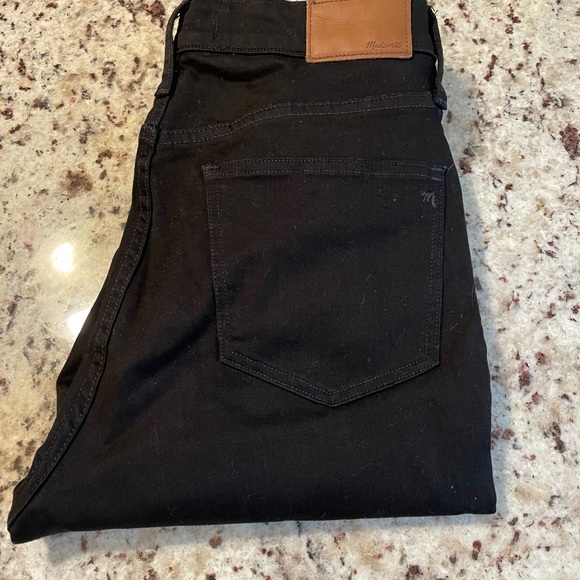 Madewell Skinny High Riser in black - Picture 3 of 6